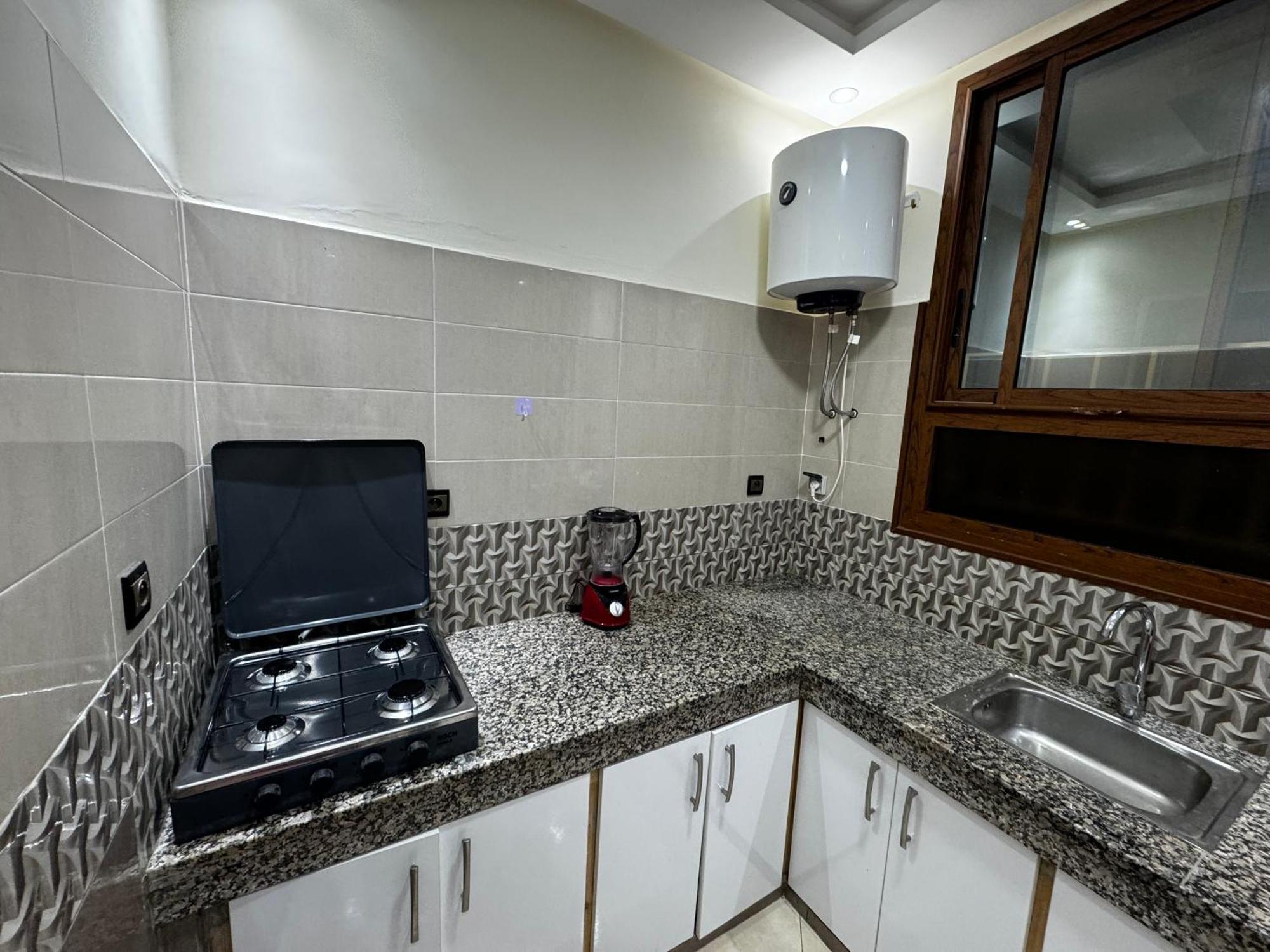Appartement Spacieux Et Calme A Proximite De La Mer Et La Gare Agdal Rabat Extérieur photo